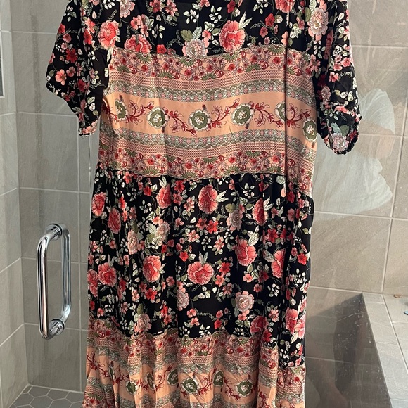 NWT Zanzea Black and Pink Floral Lightweight Boho Short Sleeve Dress - Picture 3 of 6